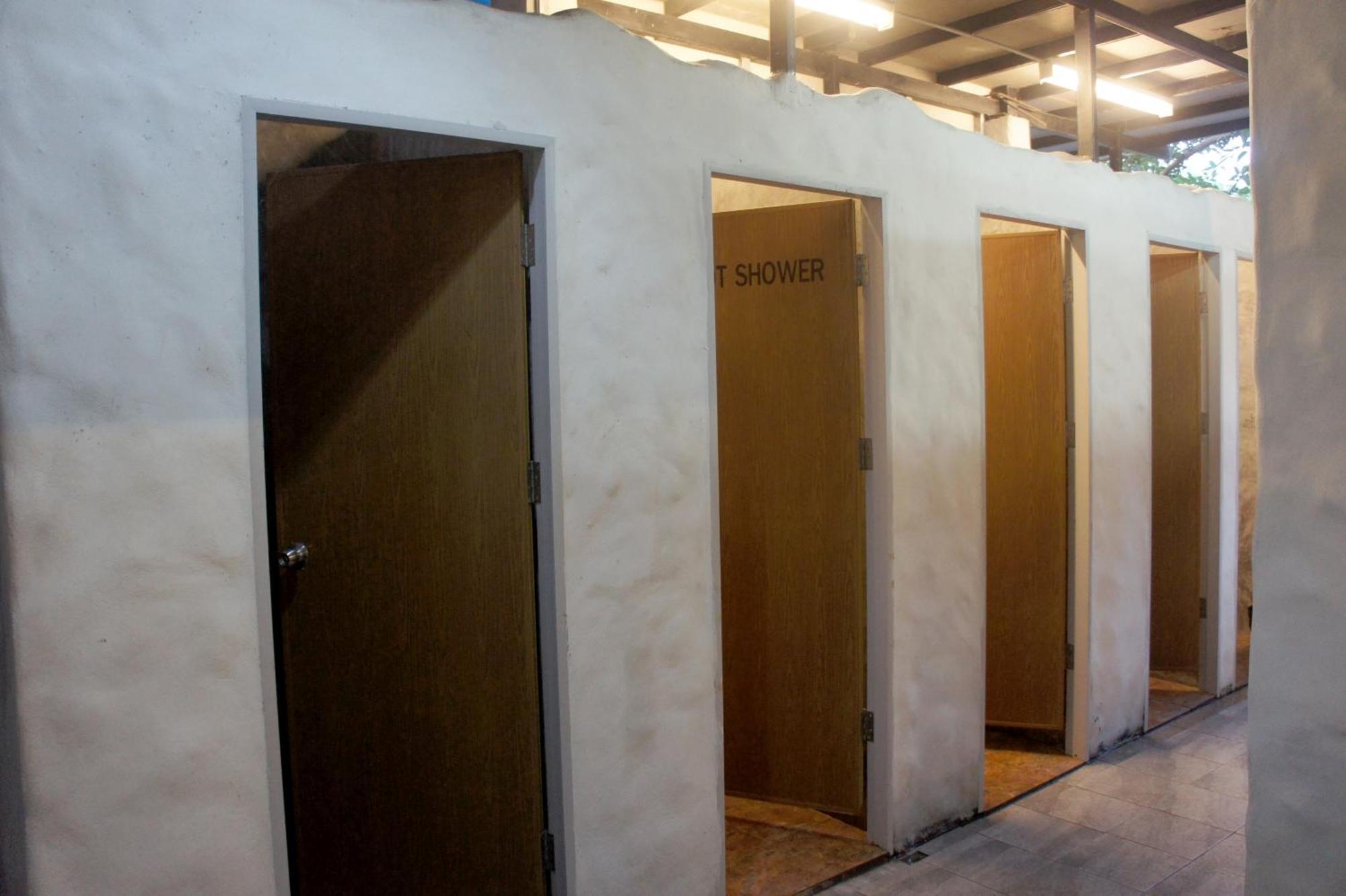 White Jail At Koh Tao Hostel 외부 사진